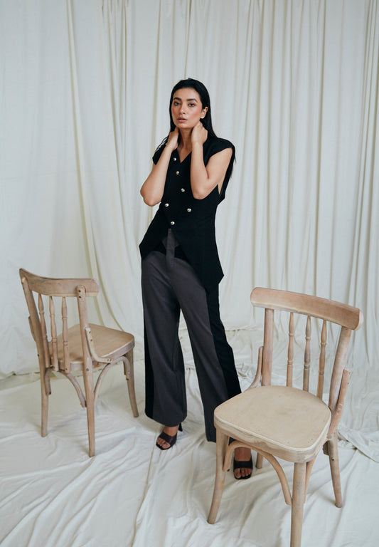 Wide Pants with Black Details